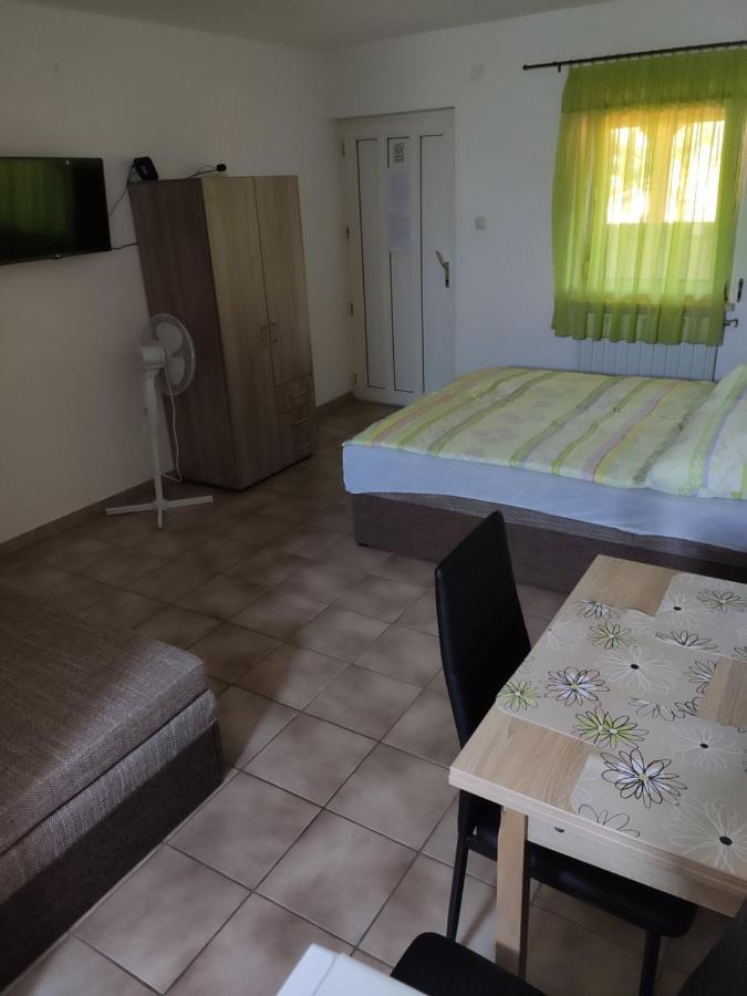 Vasti Apartman Сиофок Екстериор снимка