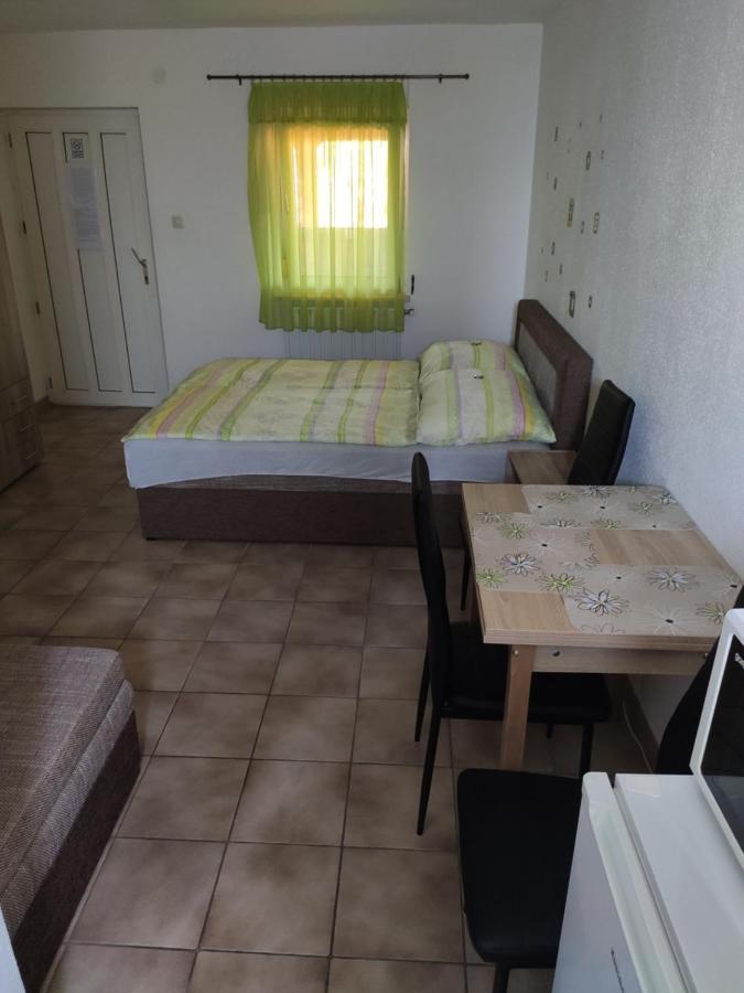 Vasti Apartman Сиофок Екстериор снимка