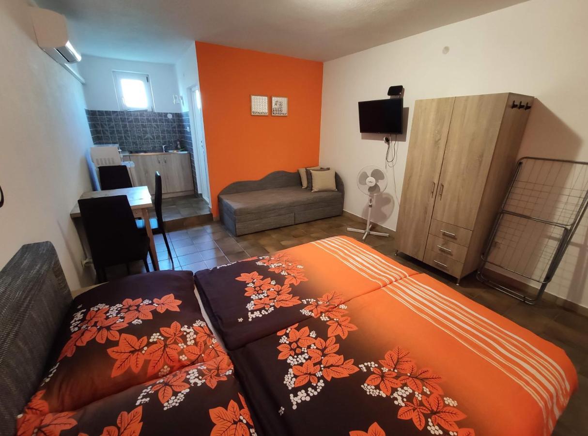 Vasti Apartman Сиофок Екстериор снимка