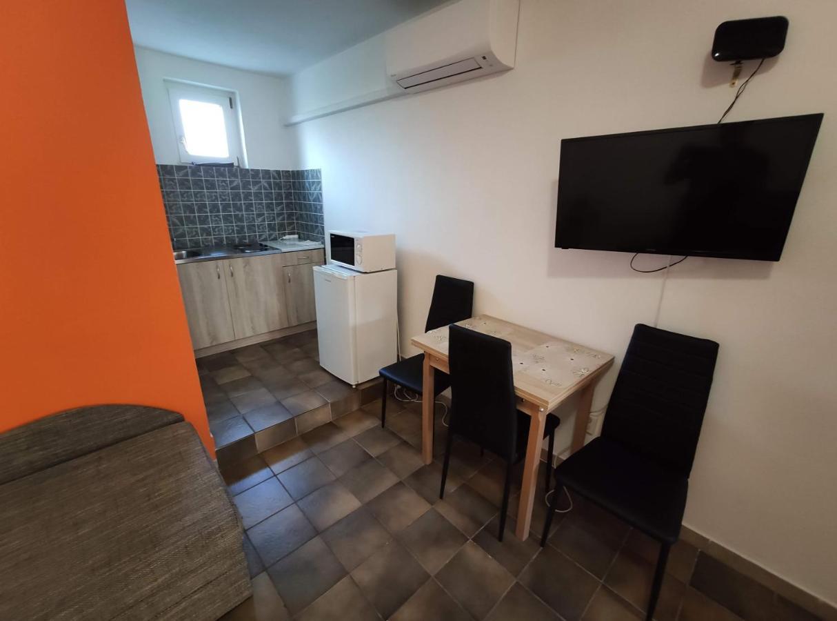 Vasti Apartman Сиофок Екстериор снимка