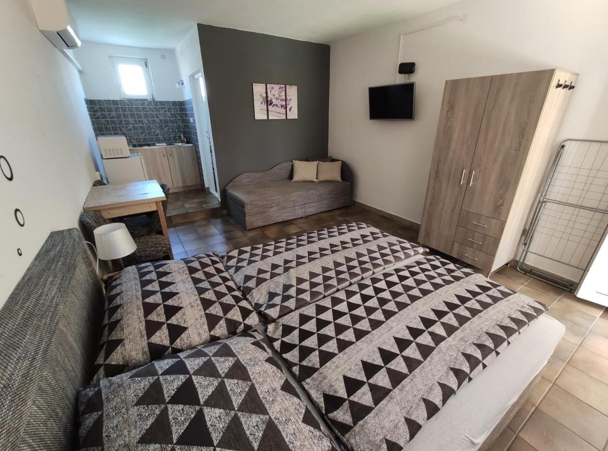 Vasti Apartman Сиофок Екстериор снимка