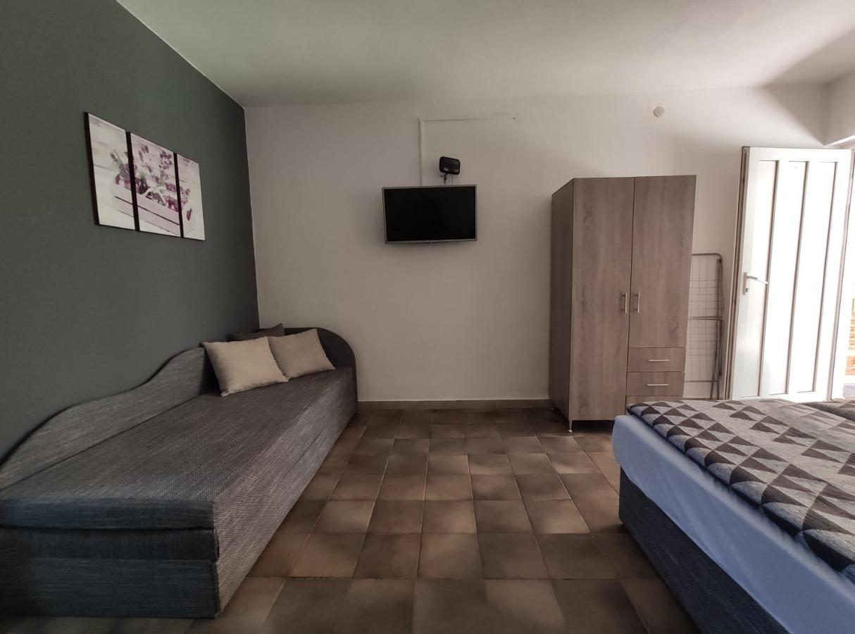 Vasti Apartman Сиофок Екстериор снимка