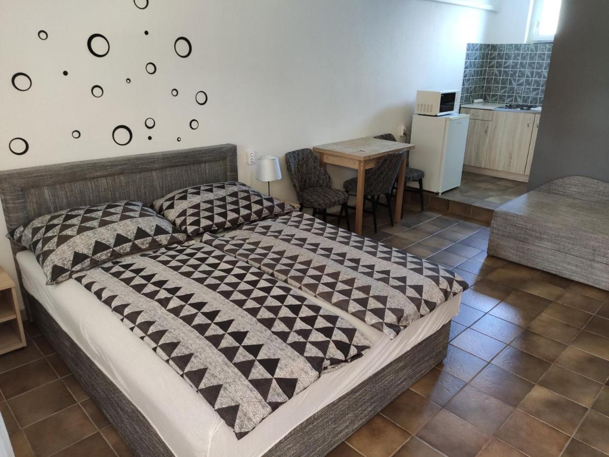 Vasti Apartman Сиофок Екстериор снимка