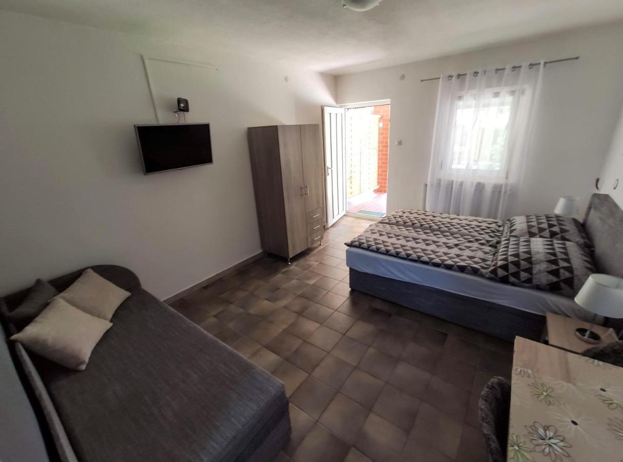 Vasti Apartman Сиофок Екстериор снимка