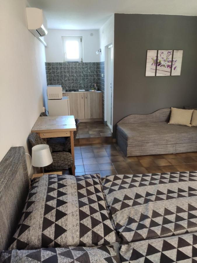 Vasti Apartman Сиофок Екстериор снимка