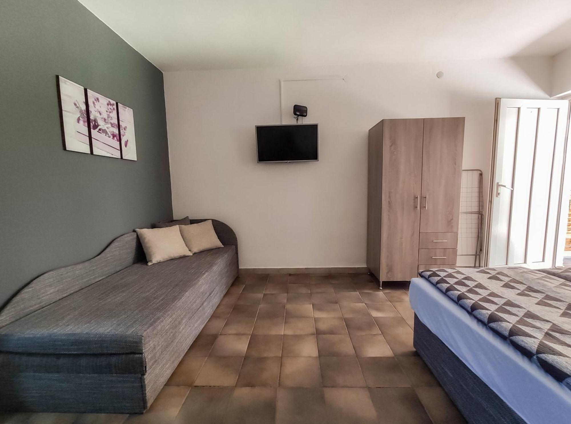 Vasti Apartman Сиофок Екстериор снимка