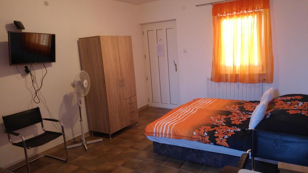Vasti Apartman Сиофок Екстериор снимка