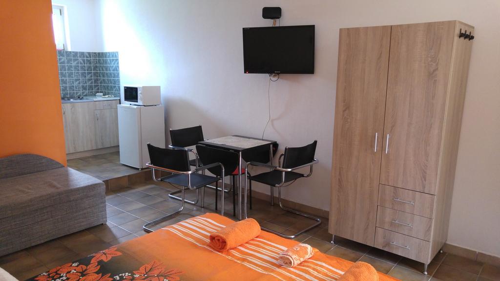 Vasti Apartman Сиофок Екстериор снимка