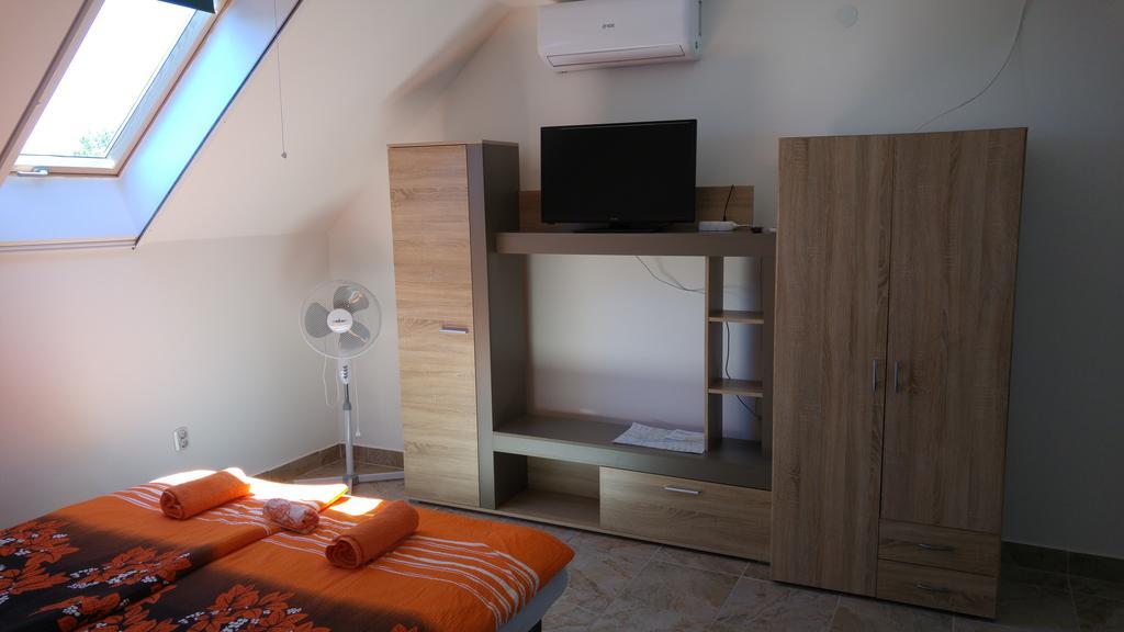 Vasti Apartman Сиофок Екстериор снимка