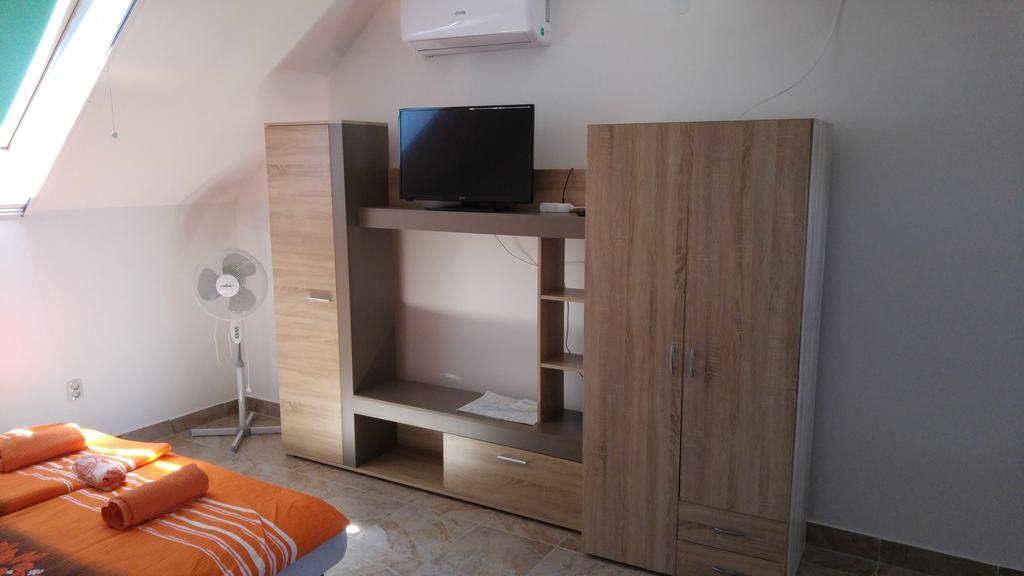 Vasti Apartman Сиофок Екстериор снимка